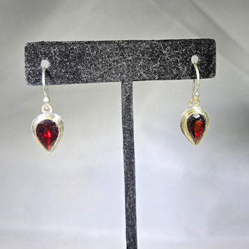 Garnet Earrings 18kt and Silver