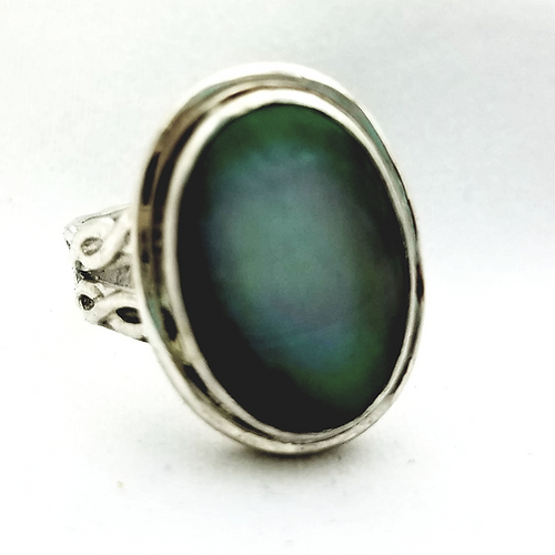 black mother of pearl ring