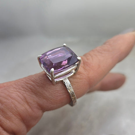 Amethyst Ring