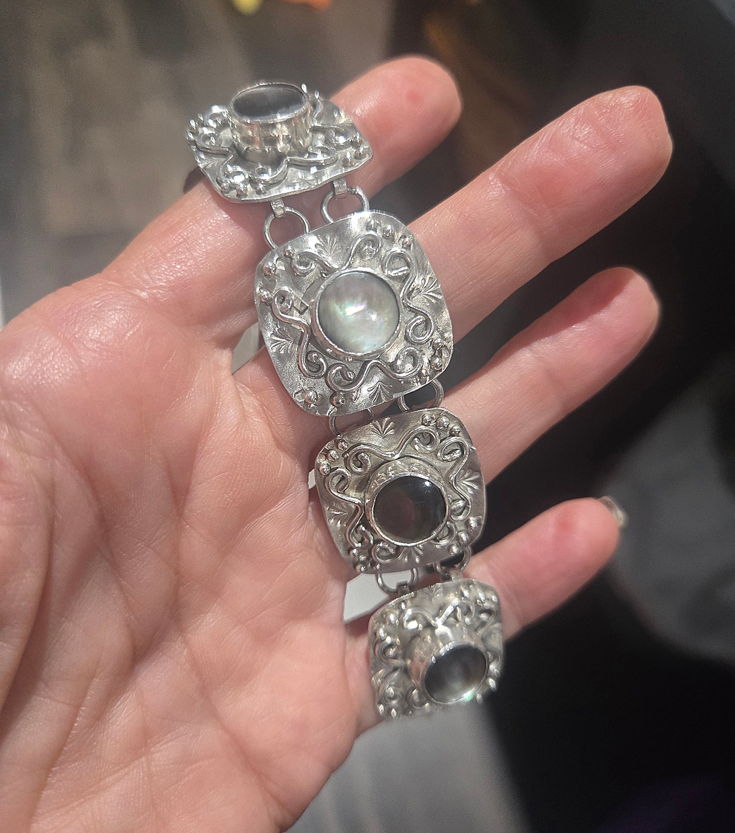 Black Mother of Pearl Bracelet