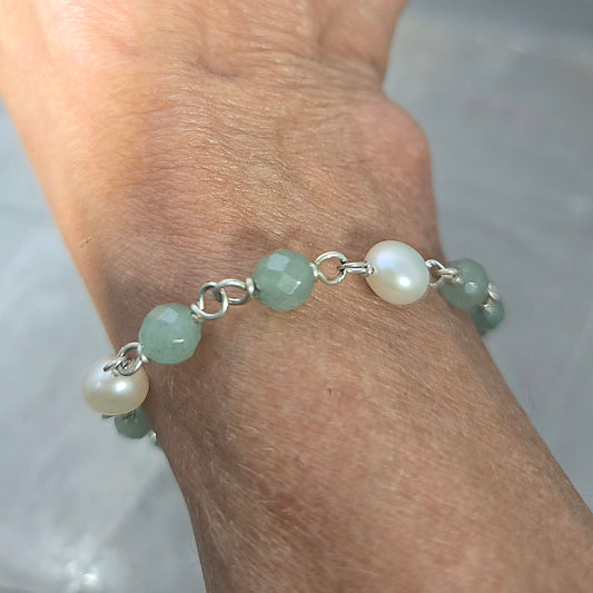 Pearl and Serpentine Bracelet
