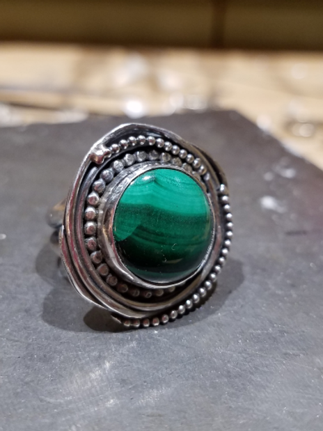 malachite ring