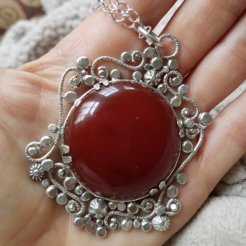 carnelian filigree pendant necklace
