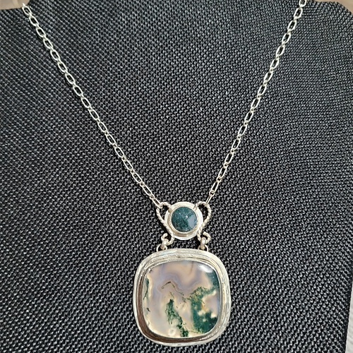 moss agate pendant station necklace