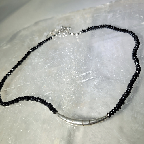 faceted black spinel choker necklace