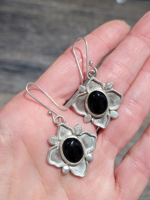 onyx flower earrings