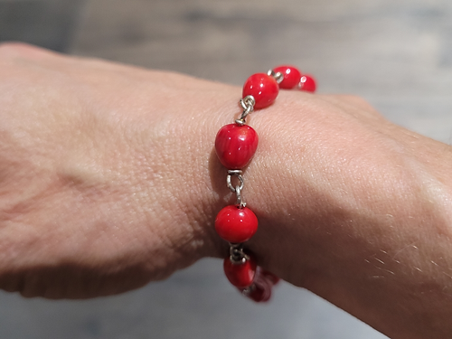 red coral bracelet