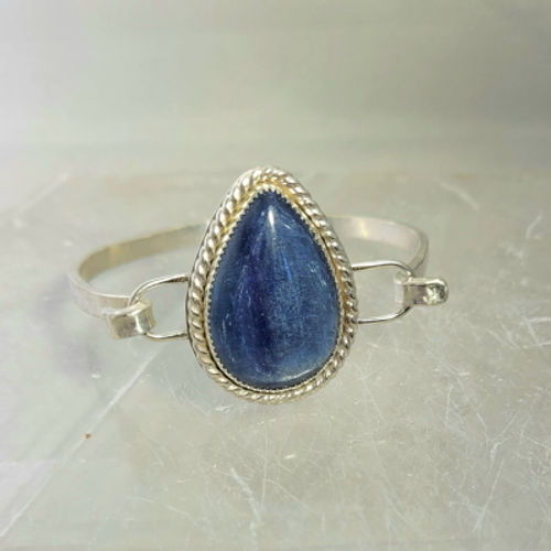 kyanite bangle