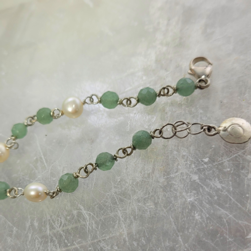 pearl and serpentine bracelet