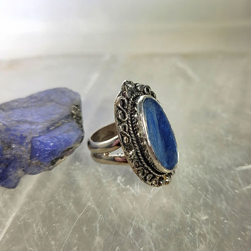 kyanite ring