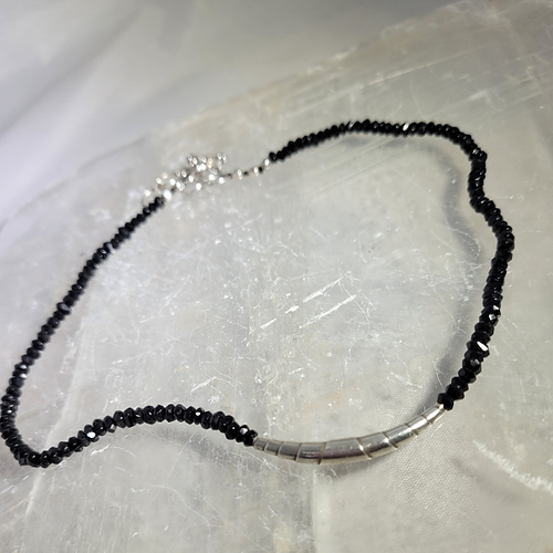 faceted black spinel choker necklace