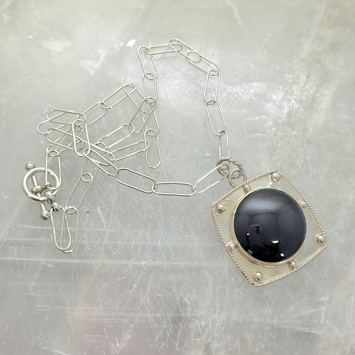 black onyx pendant necklace